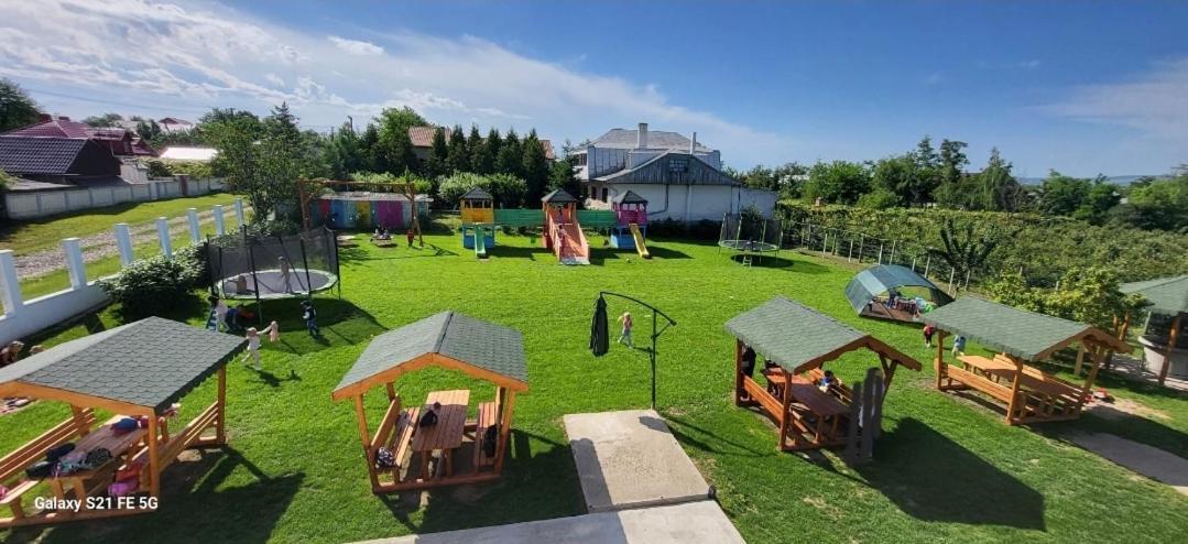 Colt De Rai Panzió Hîrtoape Kültér fotó